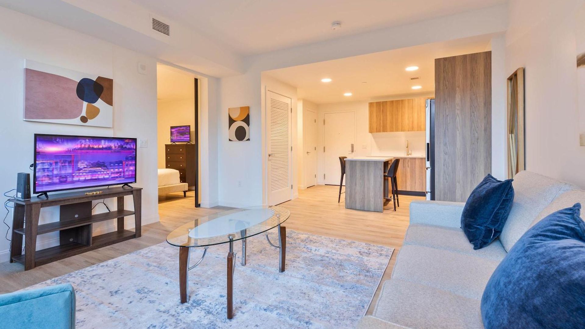 Private Modern With Kitchen Apartment *
