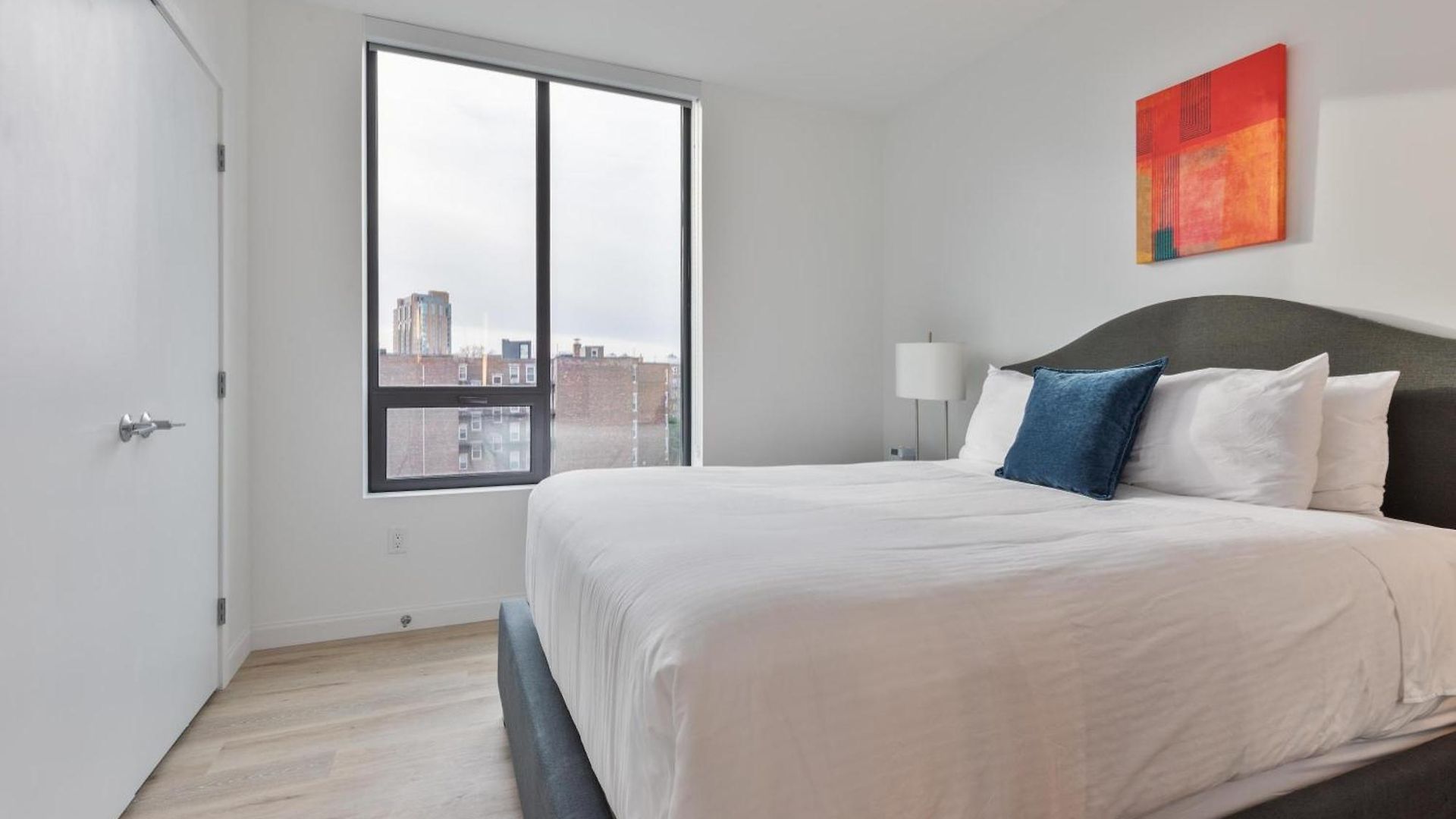 Spacious With Kitchen Apartment Boston