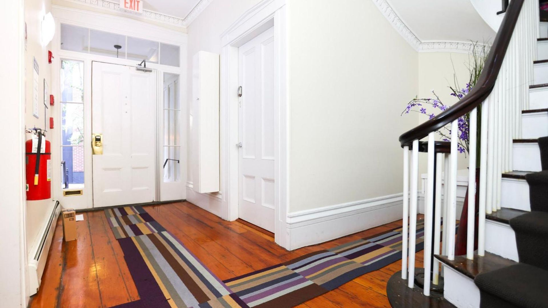 Charming & Stylish On Beacon Hill #15