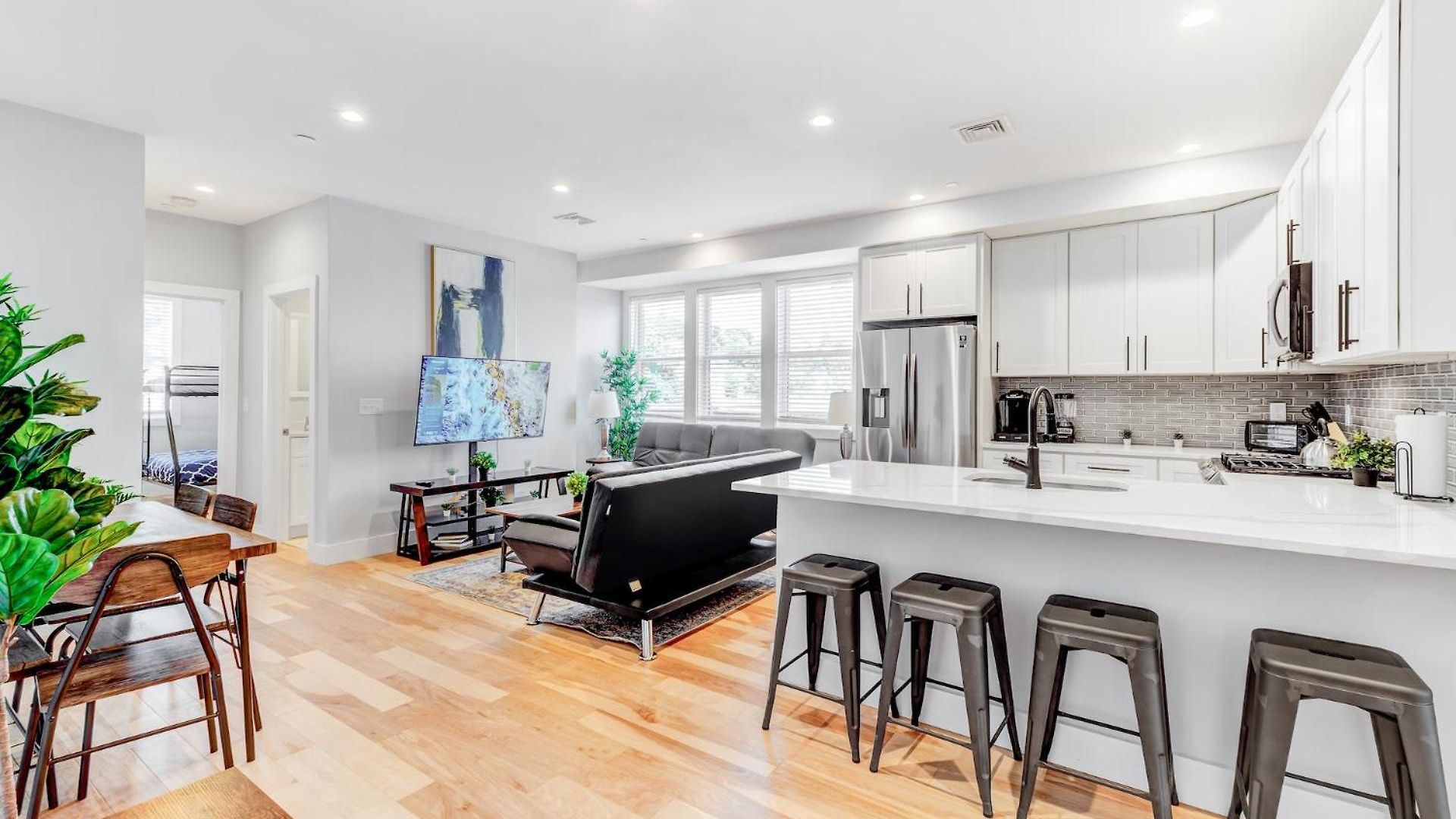 Apartment Furnished Near Logan Airport *