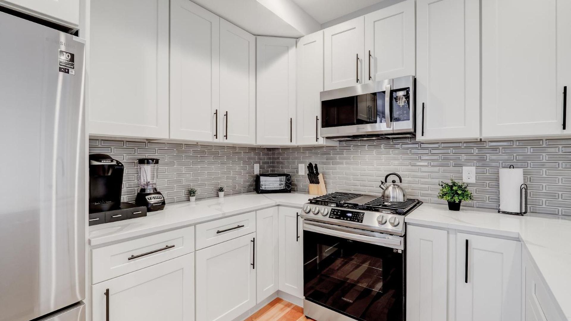Apartment Furnished Near Logan Airport *