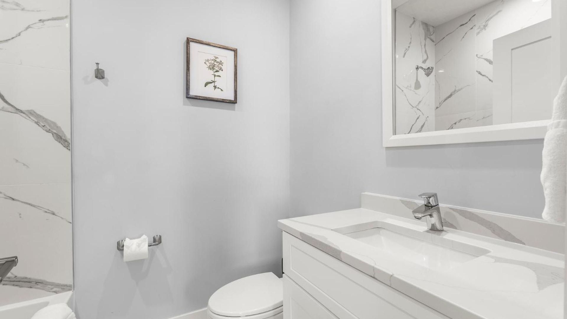 Furnished Near Logan Airport Apartment *