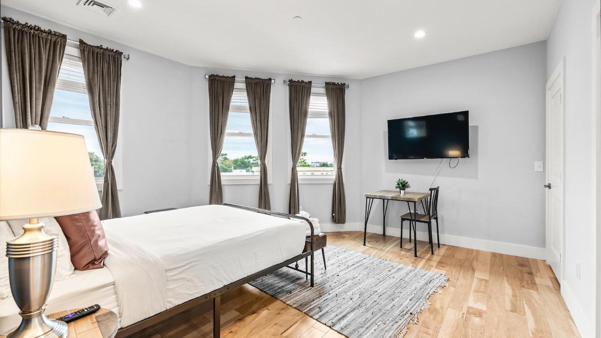 Furnished Near Logan Airport Apartment Boston
