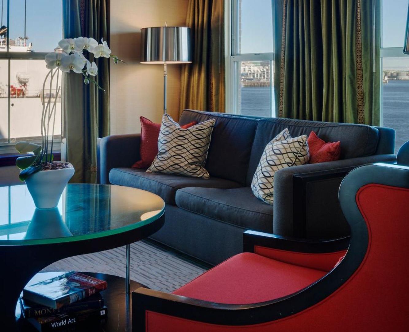 Battery Wharf Hotel, Waterfront 4*