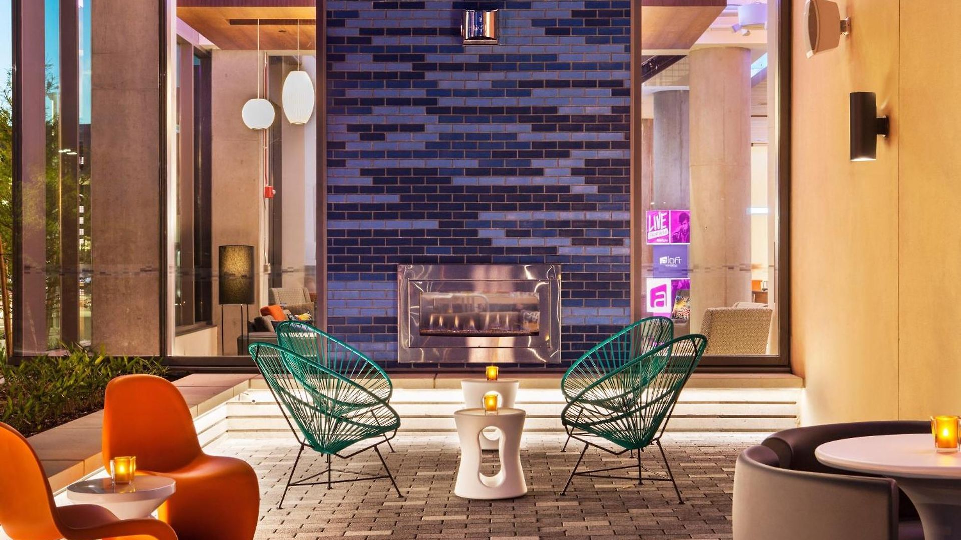 Aloft By Marriott Seaport District Hotel 4*