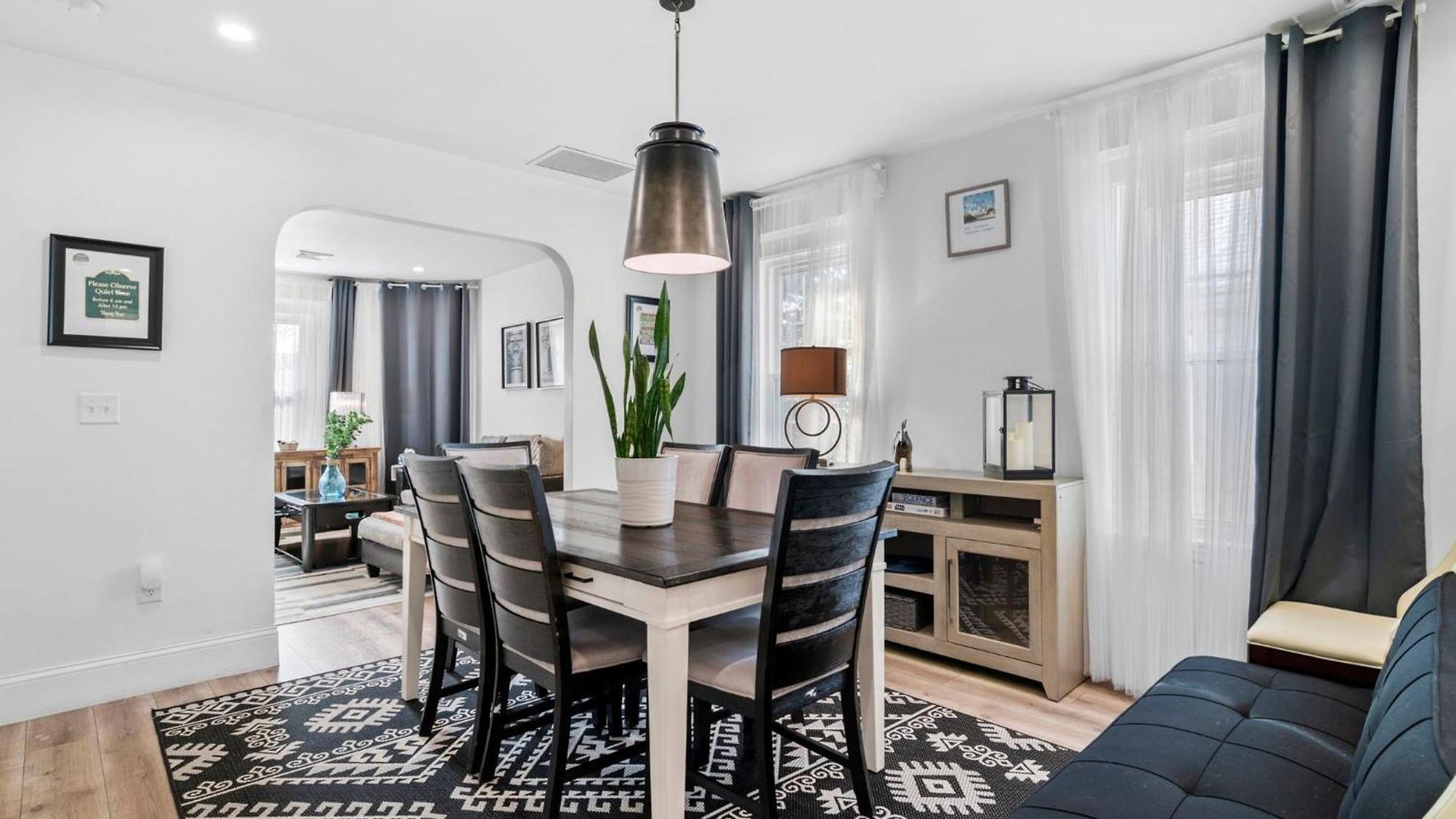 Roslindale Village Apartment Boston