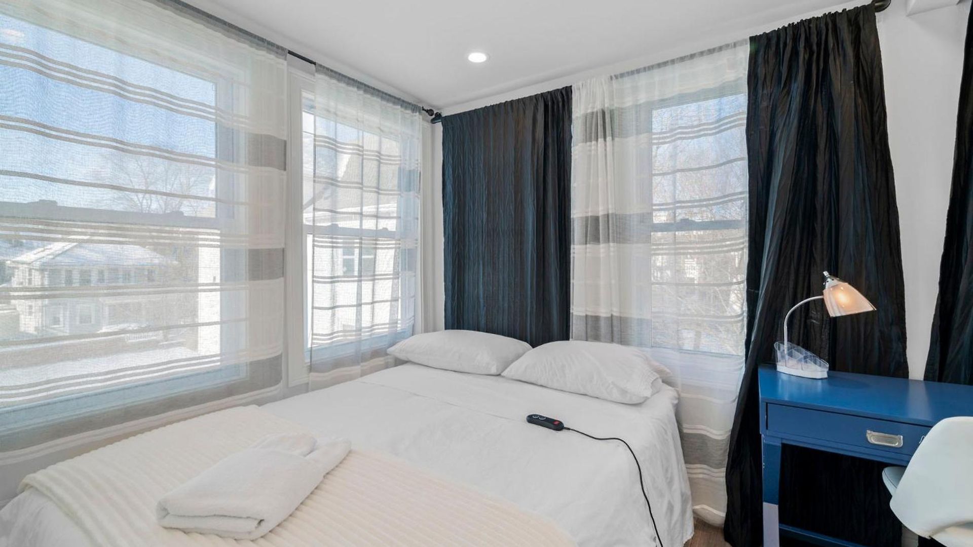 Roslindale Village Apartment Boston