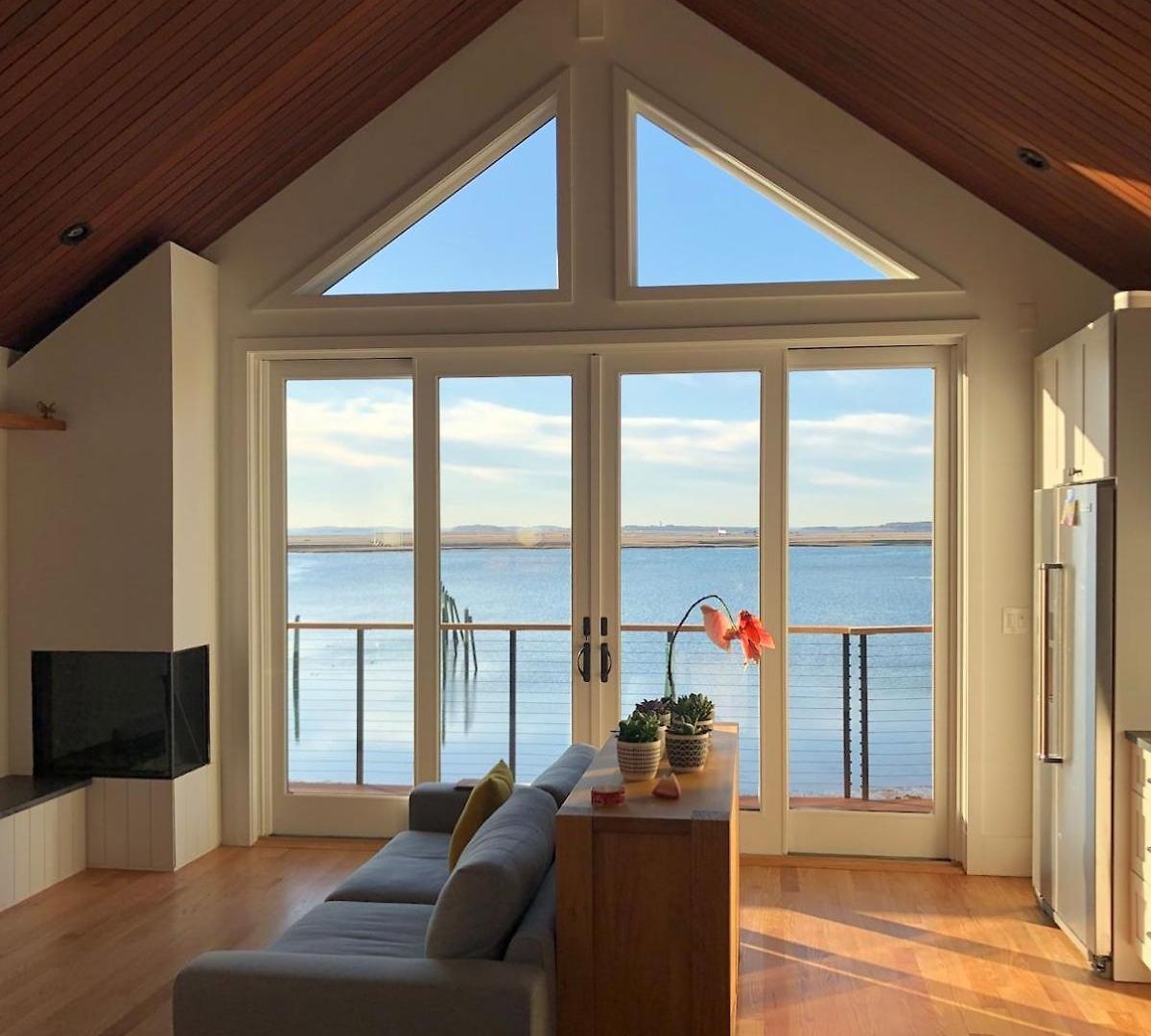 Waterfront Escape - Close To Airport & Downtown Boston