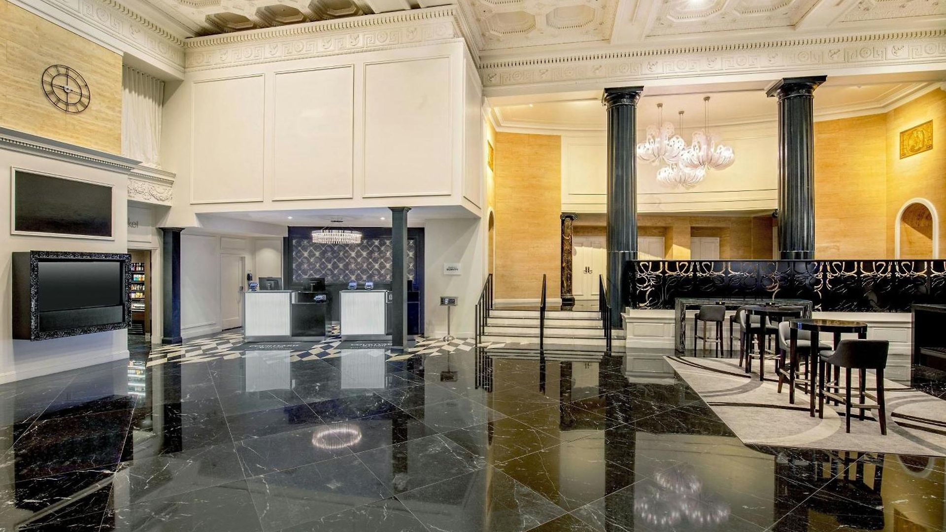 Courtyard By Marriott Downtown Hotel 4*