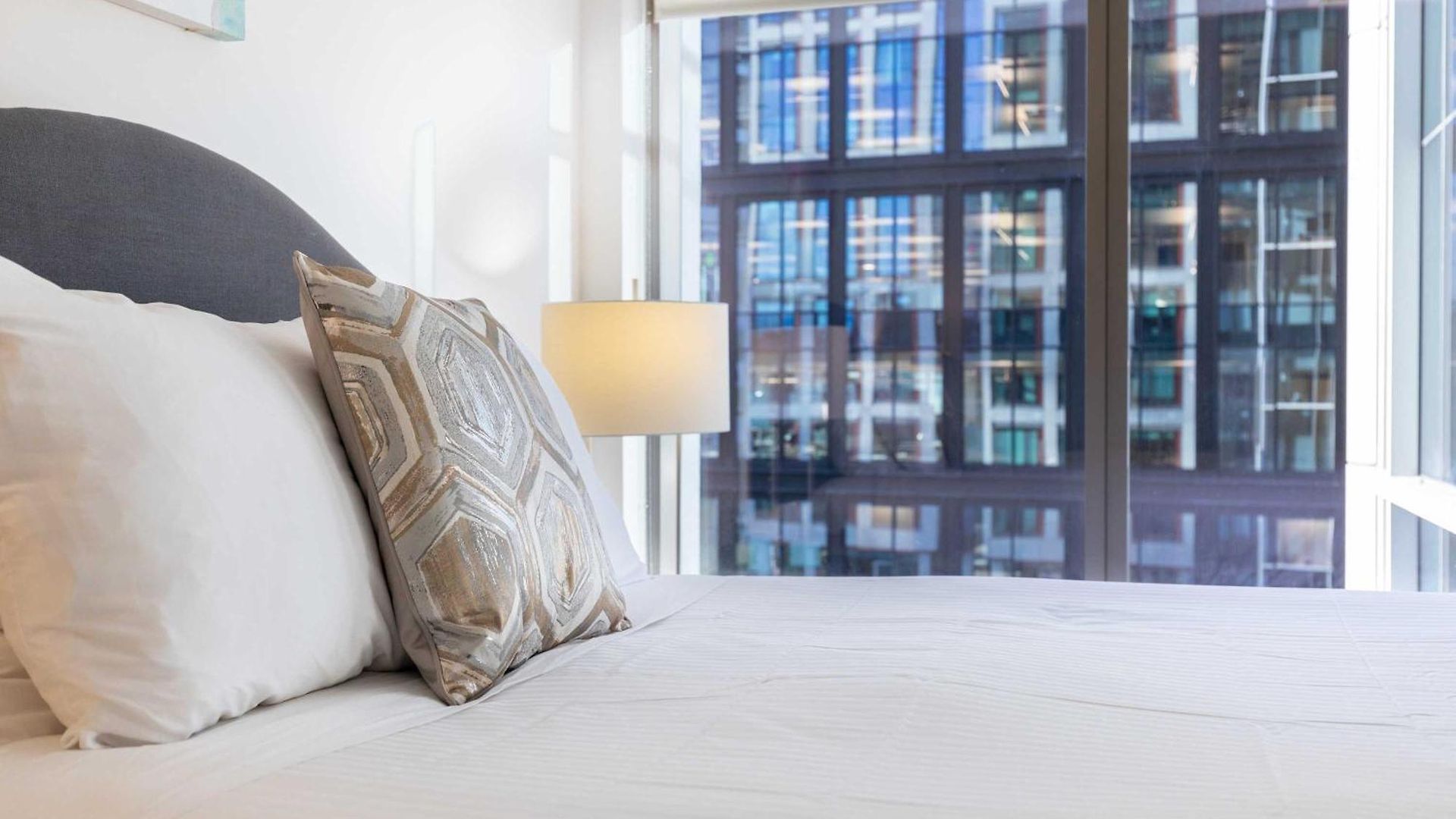 Apartment Entire Downtown Seaport With Pool *