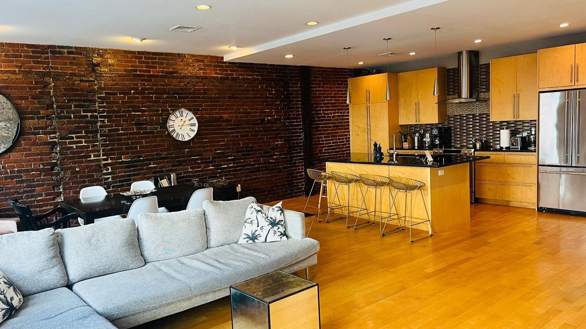 North End Harbor View Condo. Free Parking * Boston
