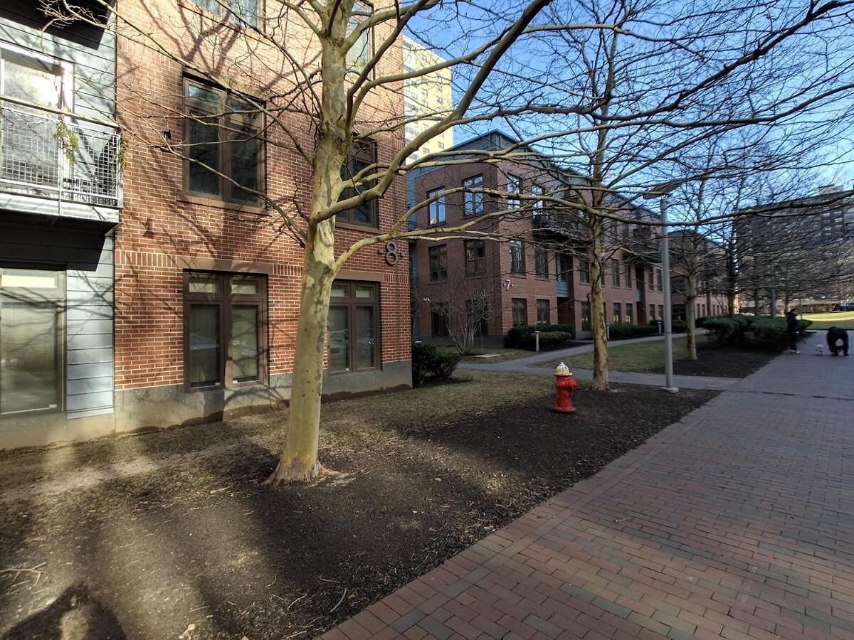 Apartment Modern Corporate By Charles River Park *