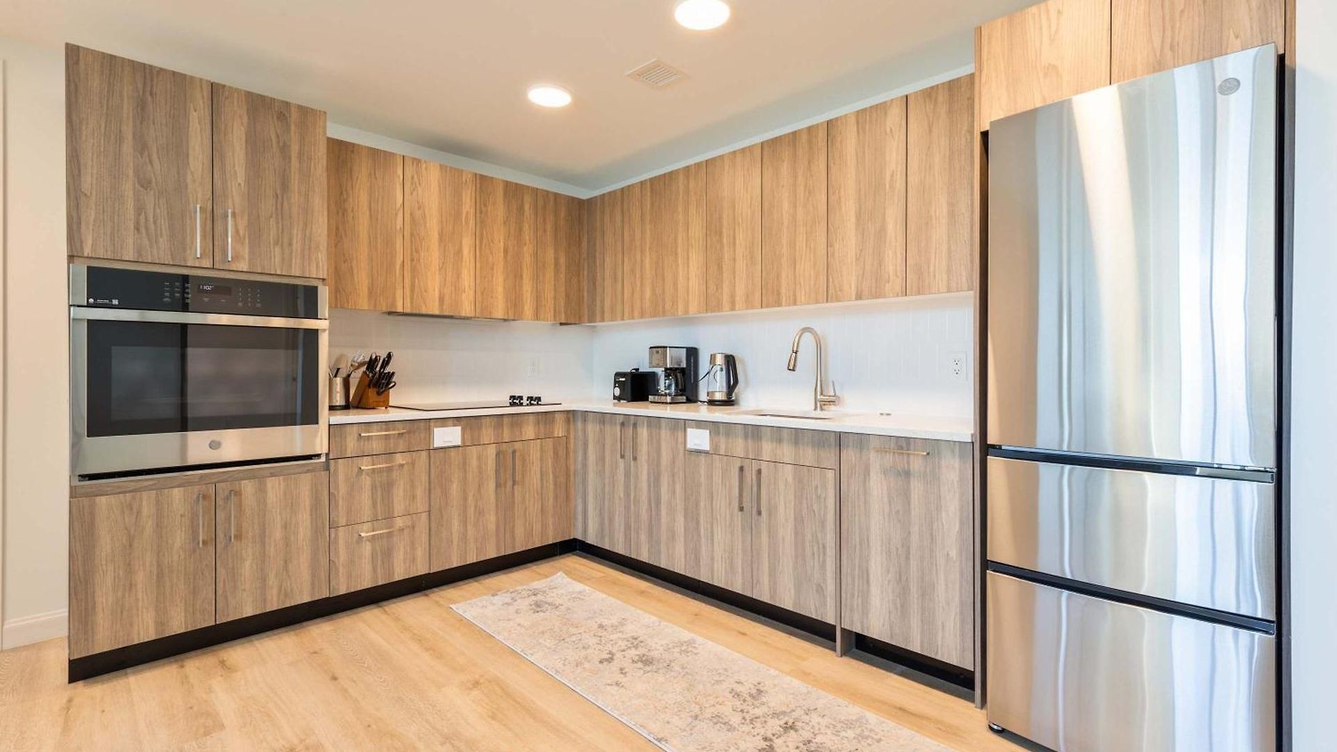 Apartment Luxury With Kitchen And Gym Boston