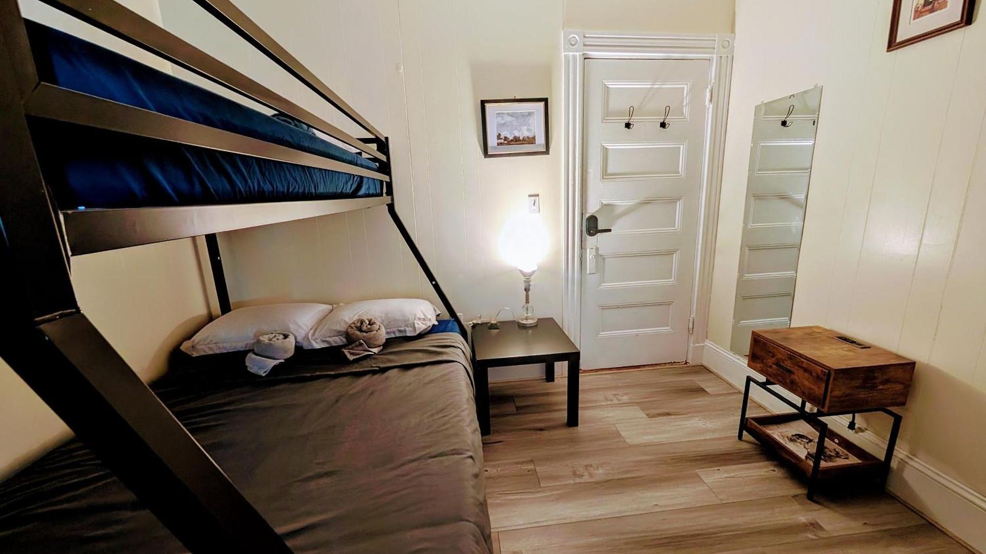 Hostel Homestel