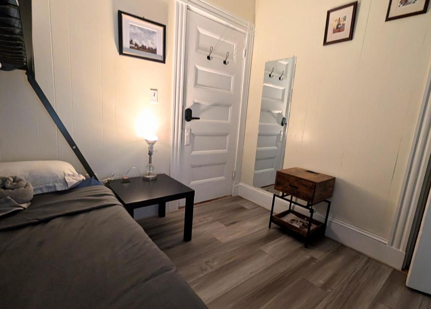Homestel Hostel Boston