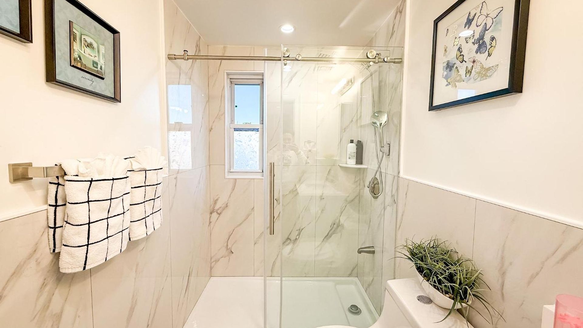 40-newly Renovated, Stylish And Beautiful With 4br *