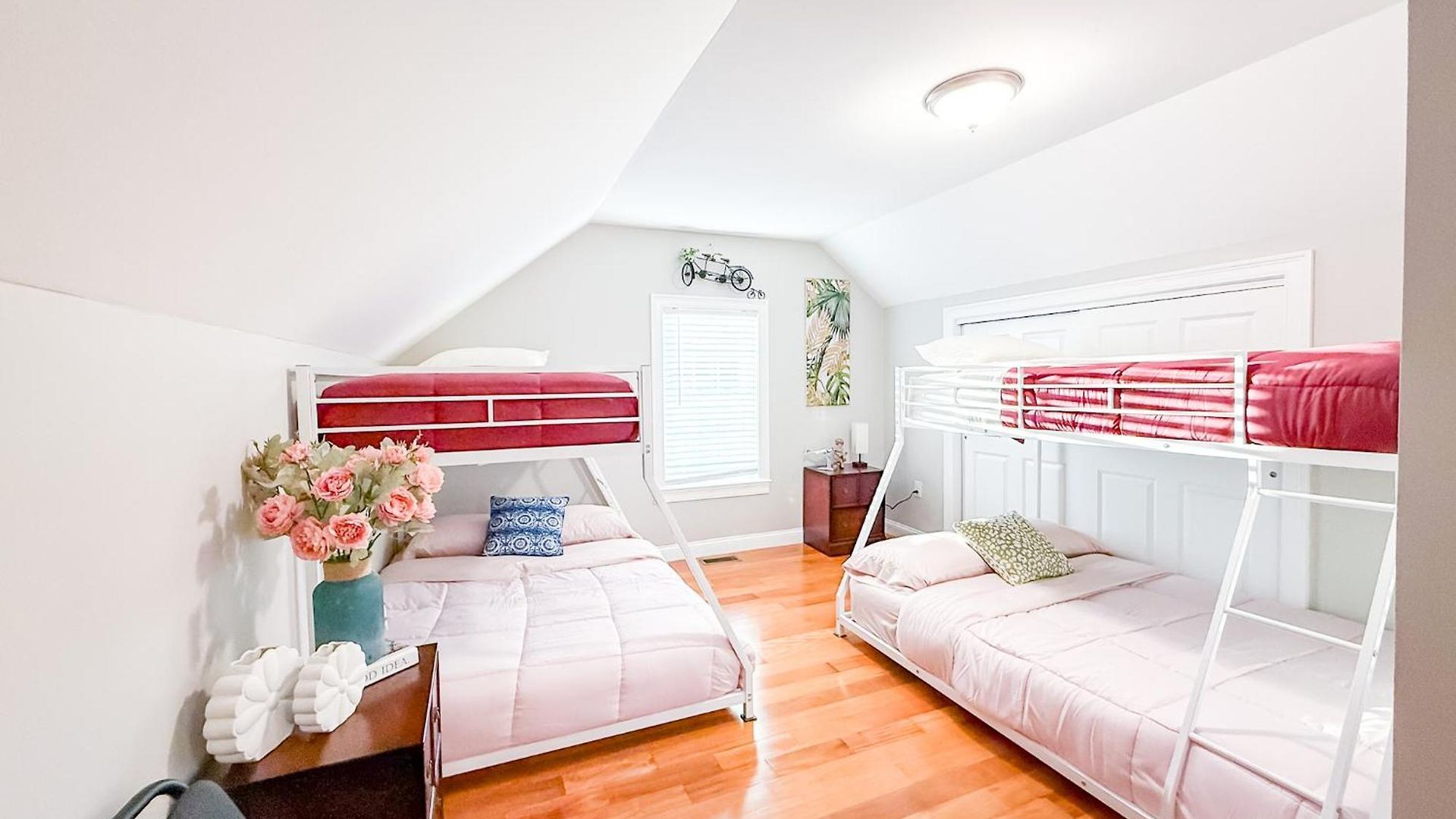 40-newly Renovated, Stylish And Beautiful With 4br *