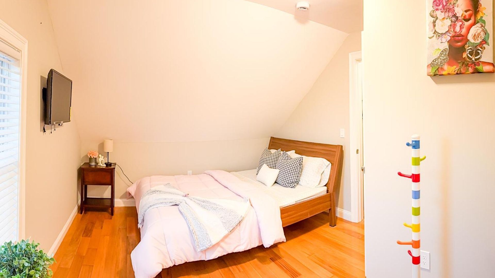 40-newly Renovated, Stylish And Beautiful With 4br