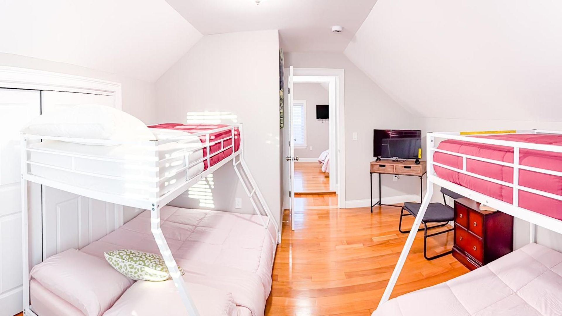 40-newly Renovated, Stylish And Beautiful With 4br Apartment Boston