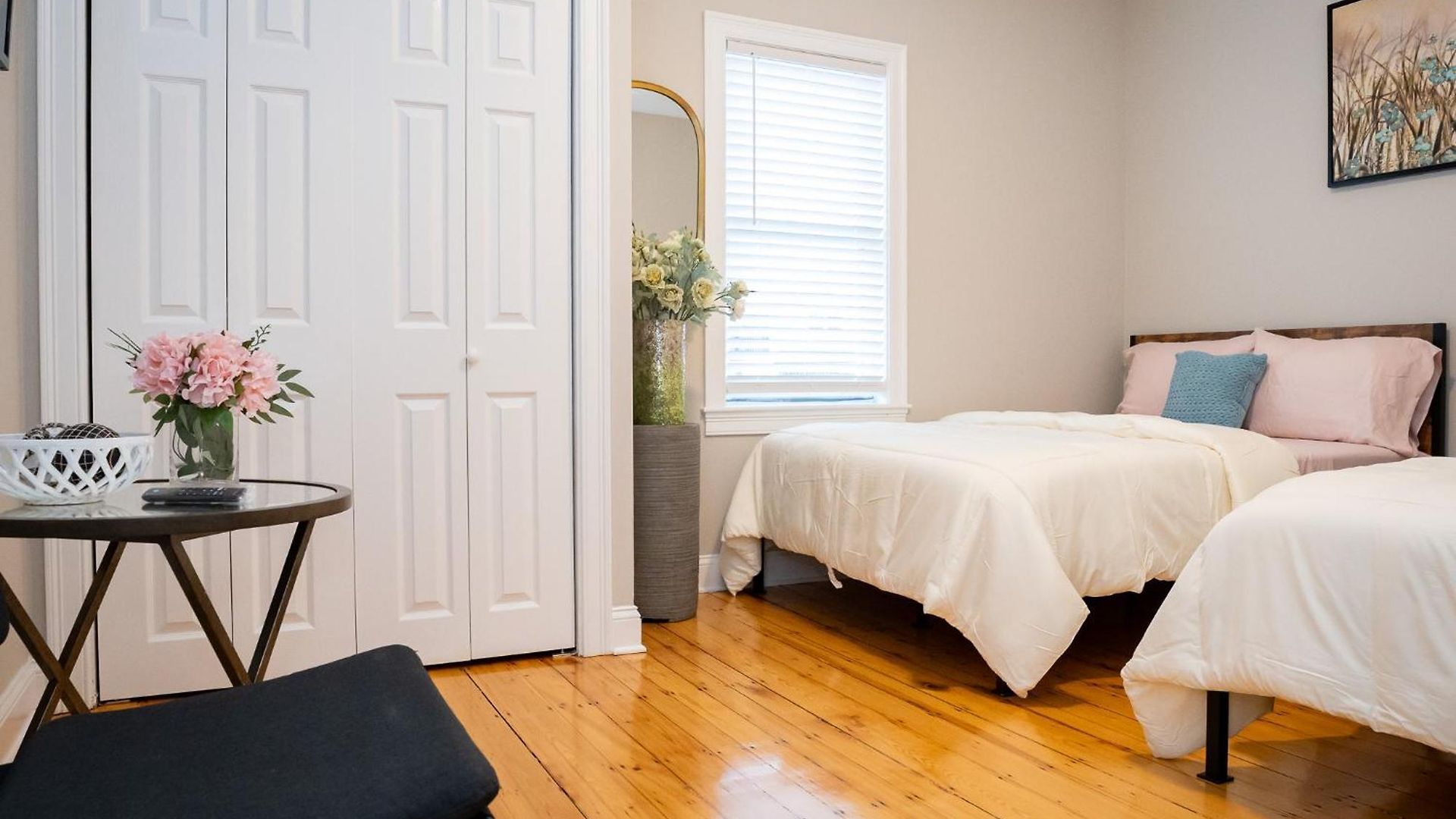 Apartment 40-newly Renovated, Stylish And Beautiful With 4br