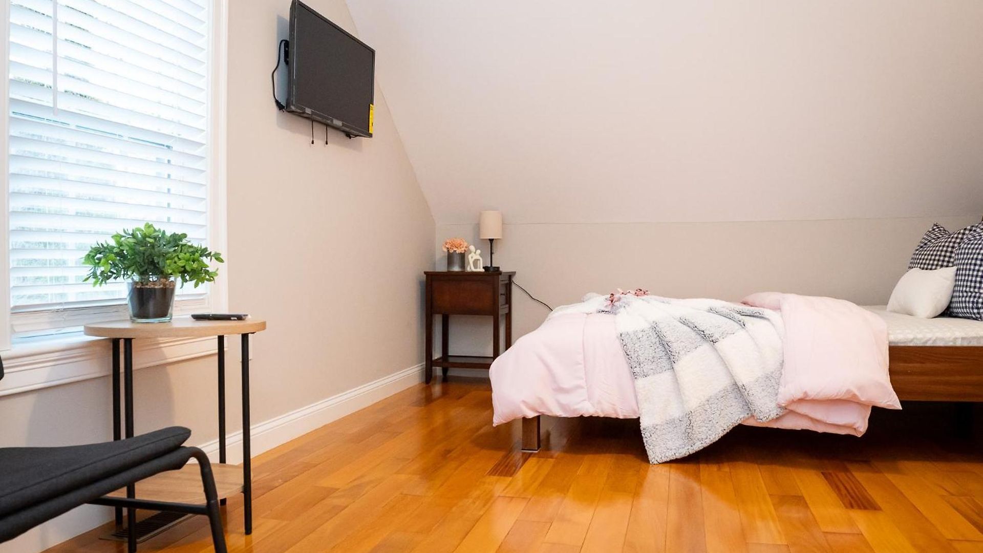 40-newly Renovated, Stylish And Beautiful With 4br Boston