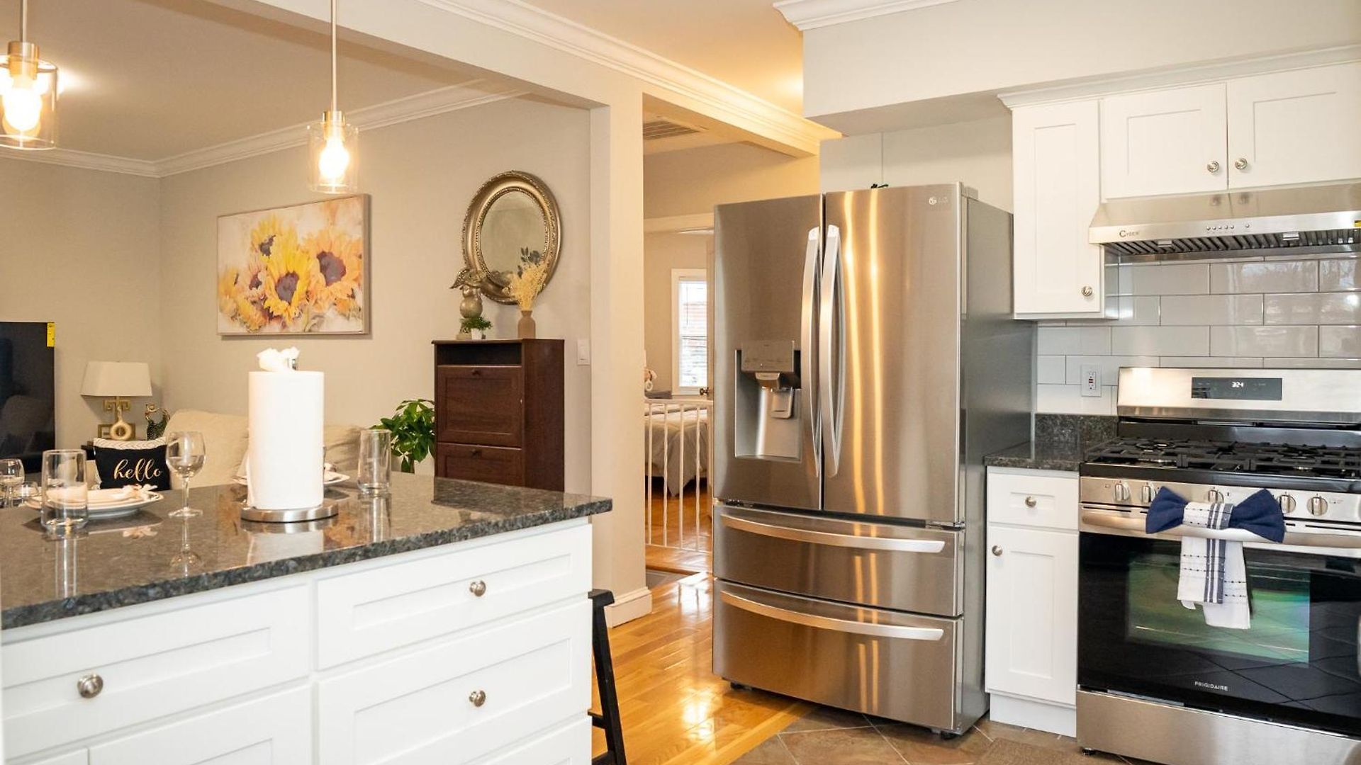 Apartment 40-newly Renovated, Stylish And Beautiful With 4br *