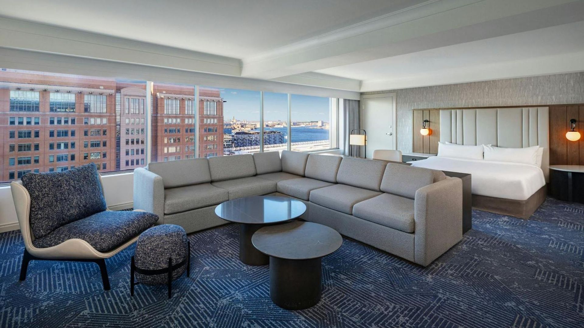 Hotel Renaissance Seaport District Boston