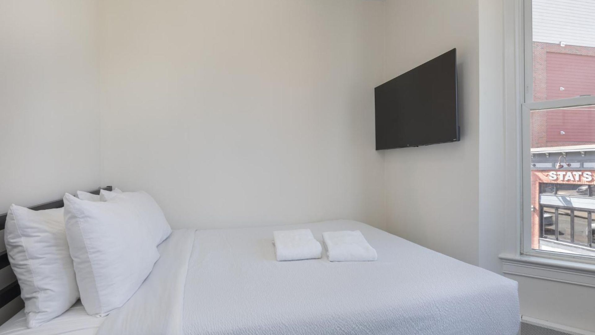 Quarters On Dot By Thatch Apartment Boston