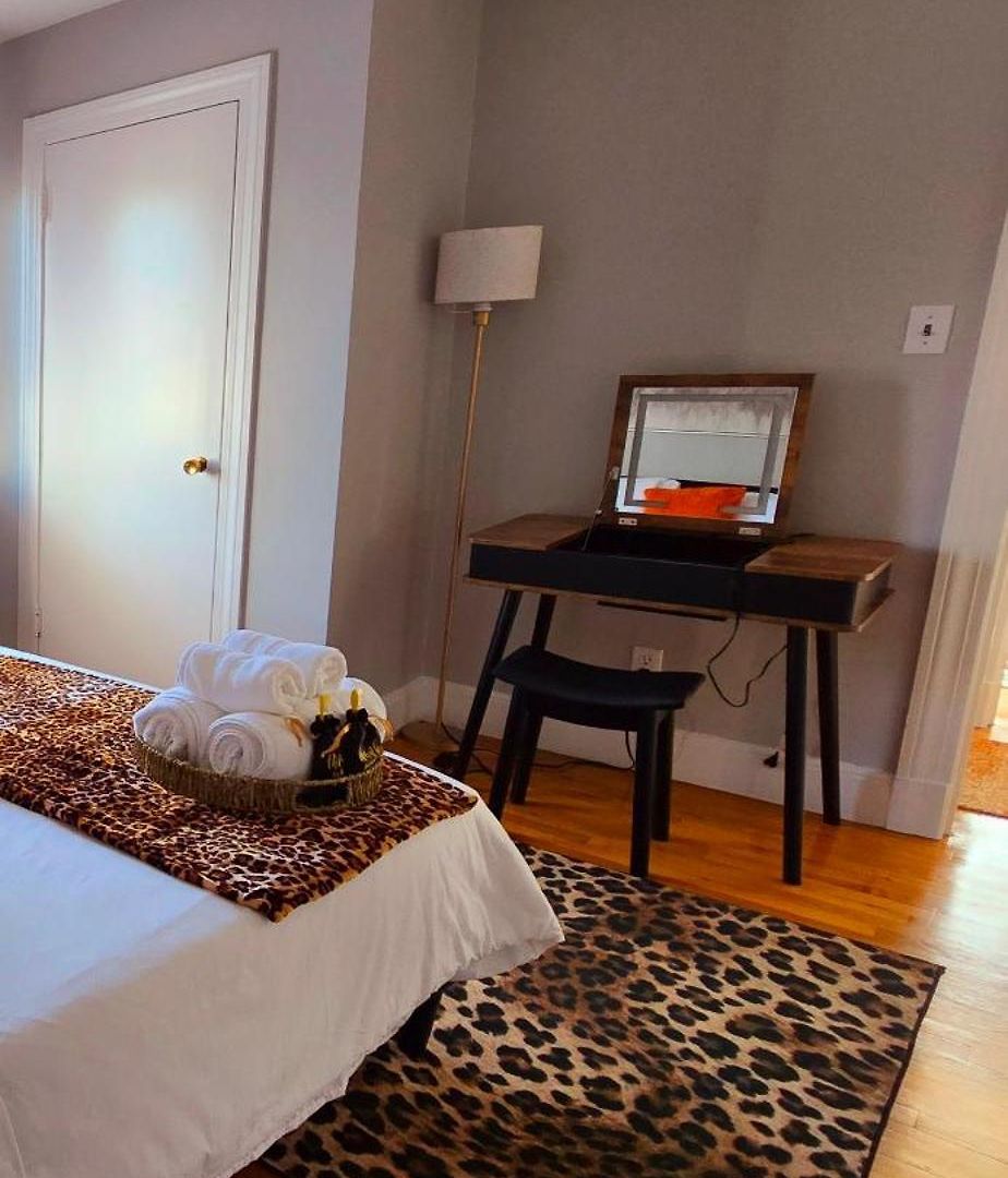 Comfy & Chic For 2026 World Cup Free Parking Apartment Boston