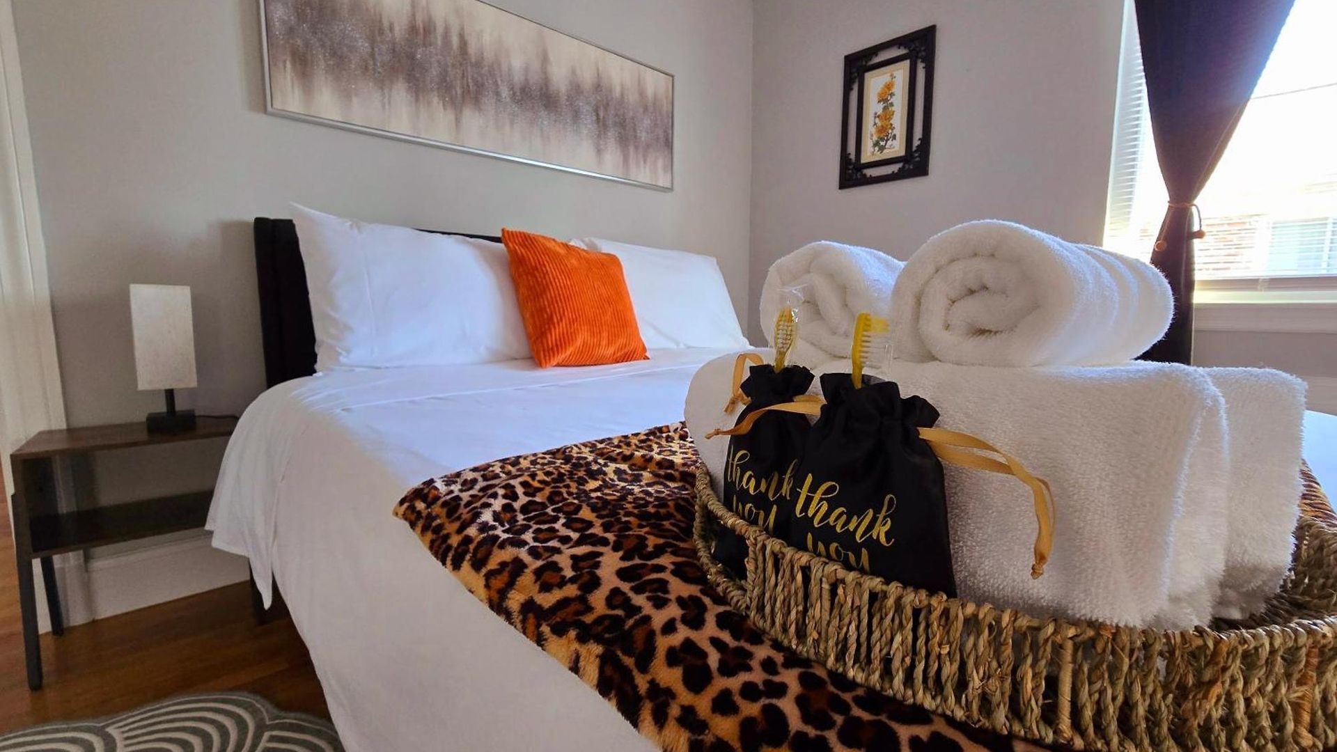 Comfy & Chic For 2026 World Cup Free Parking