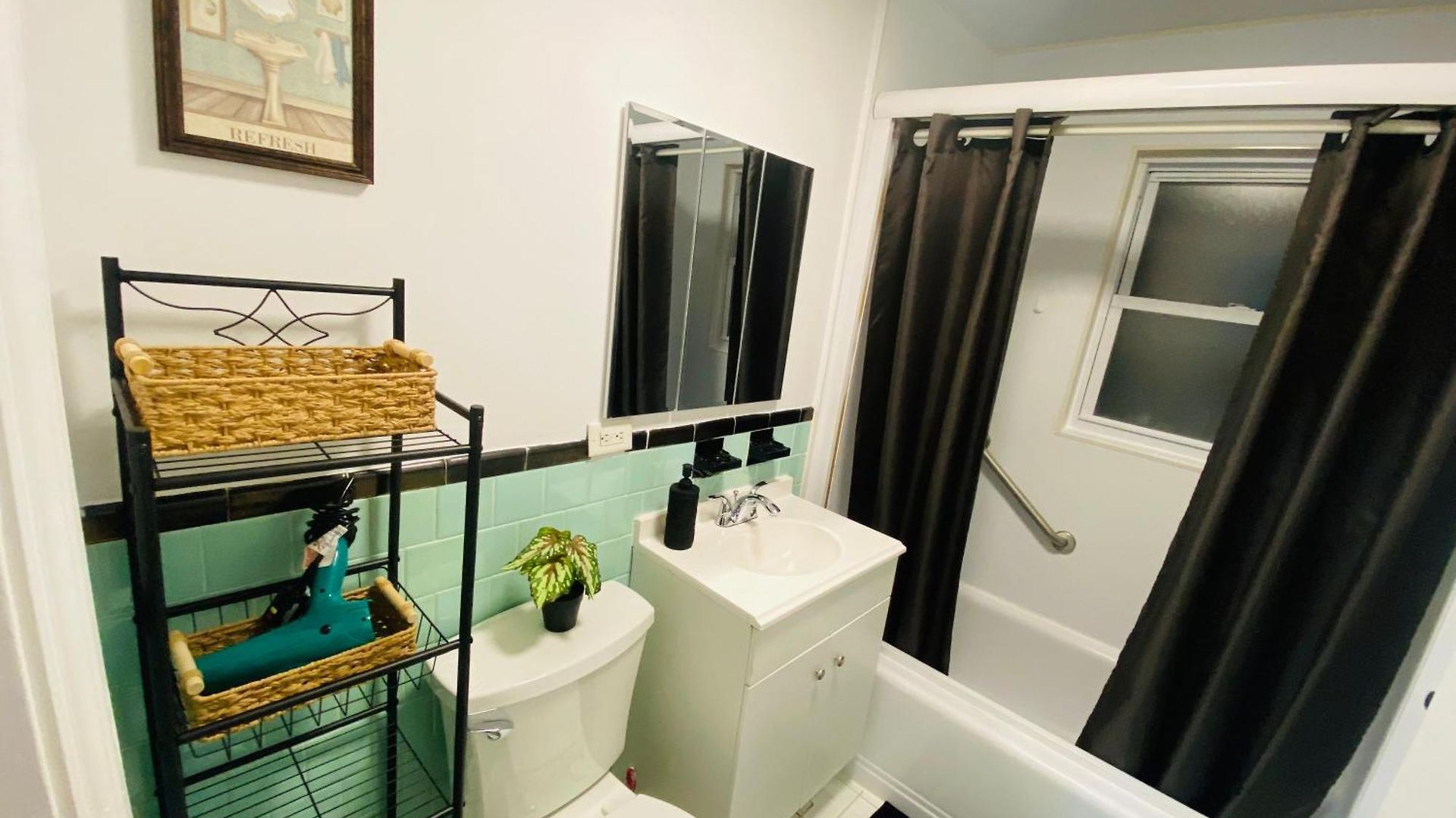 Comfy & Chic For 2026 World Cup Free Parking Apartment *