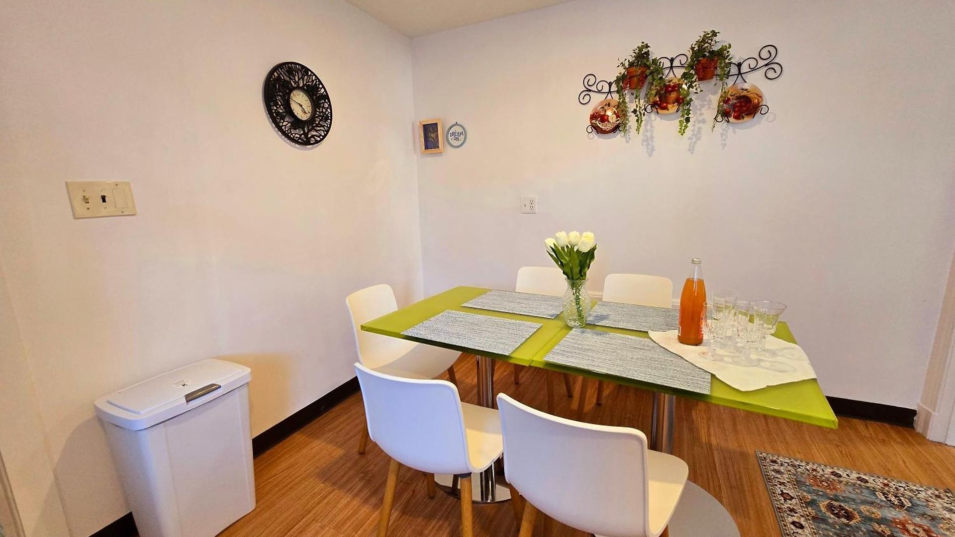 Comfy & Chic For 2026 World Cup Free Parking Apartment *