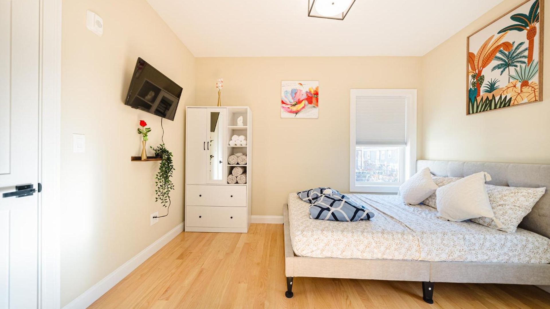 New Built 3br 2ba Boston, Free Parking, Laundry & Ac - Near Franklin Park 60-2 * Boston