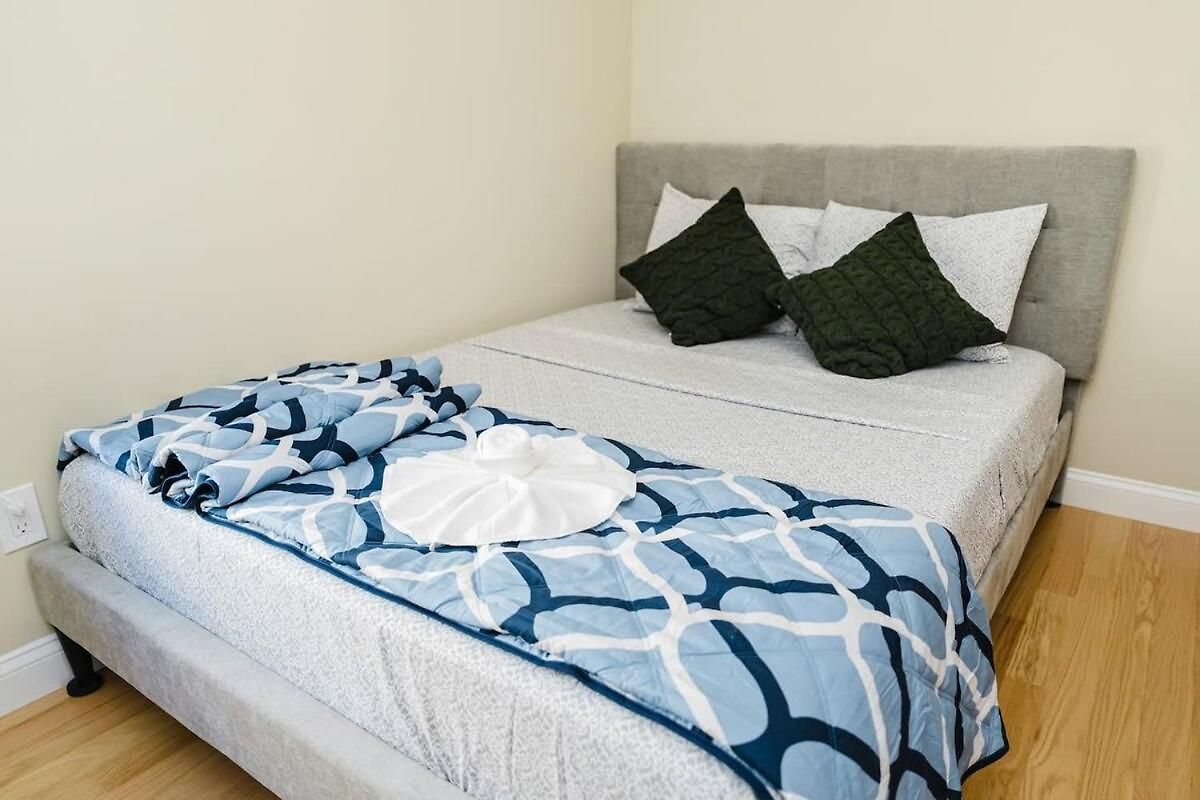 New Built 3br 2ba Boston, Free Parking, Laundry & Ac - Near Franklin Park 60-2 Boston