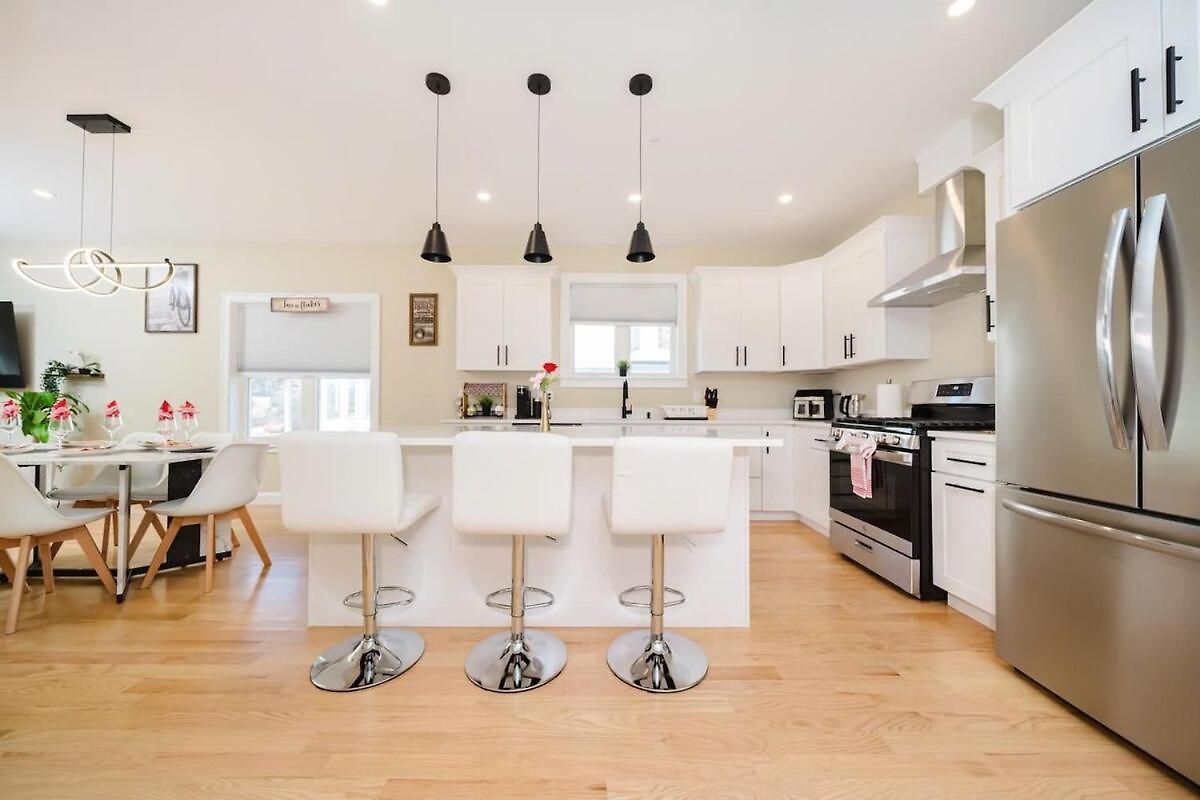 New Built 3br 2ba Boston, Free Parking, Laundry & Ac - Near Franklin Park 60-2 Apartment