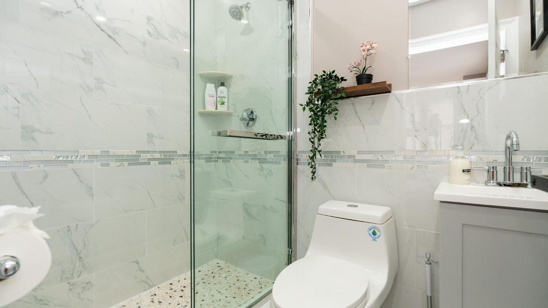 Pet-friendly Modern 3br 1st-floor - Easy Franklin Park & Red Line Access 5581 *
