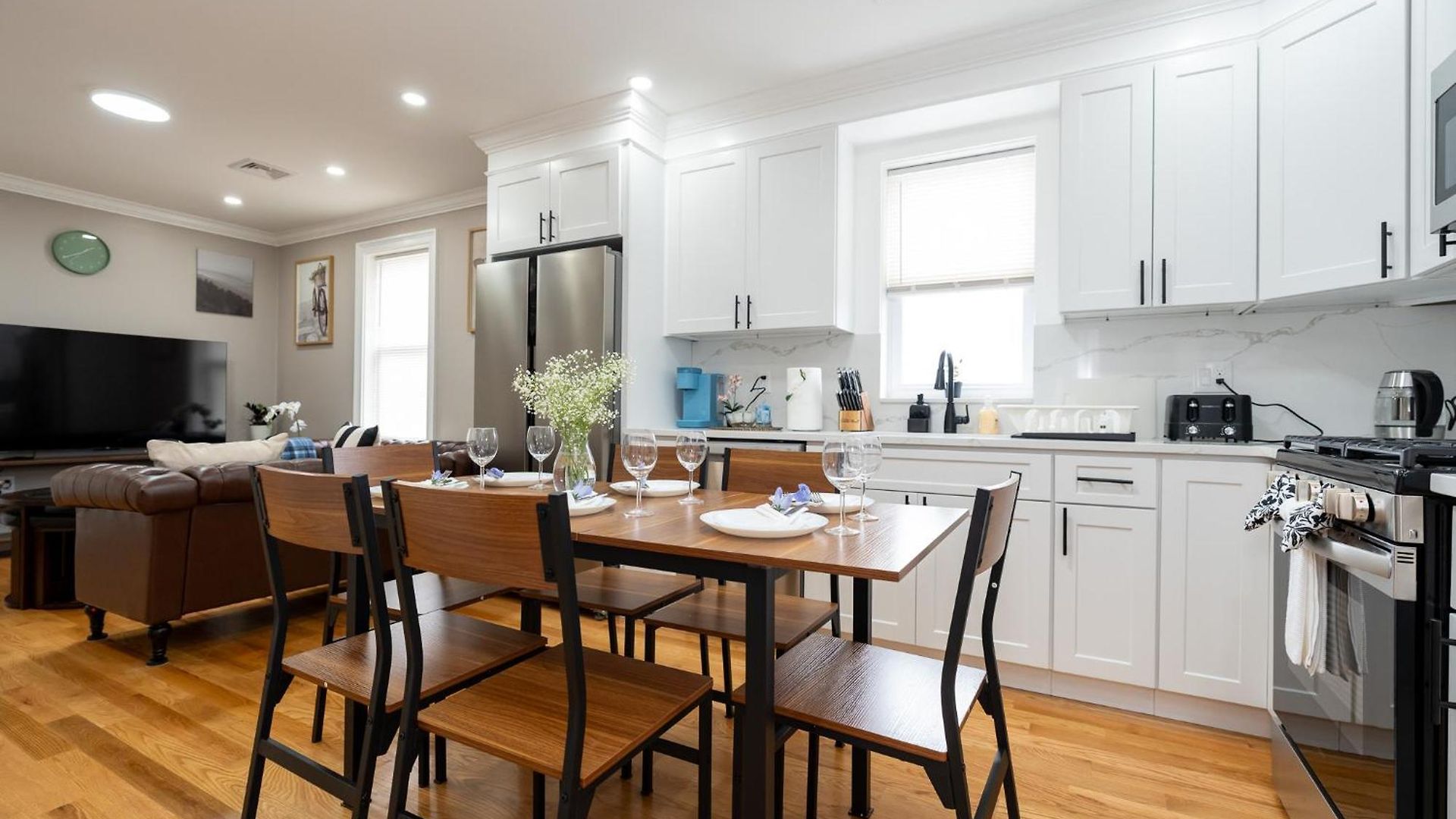 Pet-friendly Modern 3br 1st-floor - Easy Franklin Park & Red Line Access 5581 Apartment