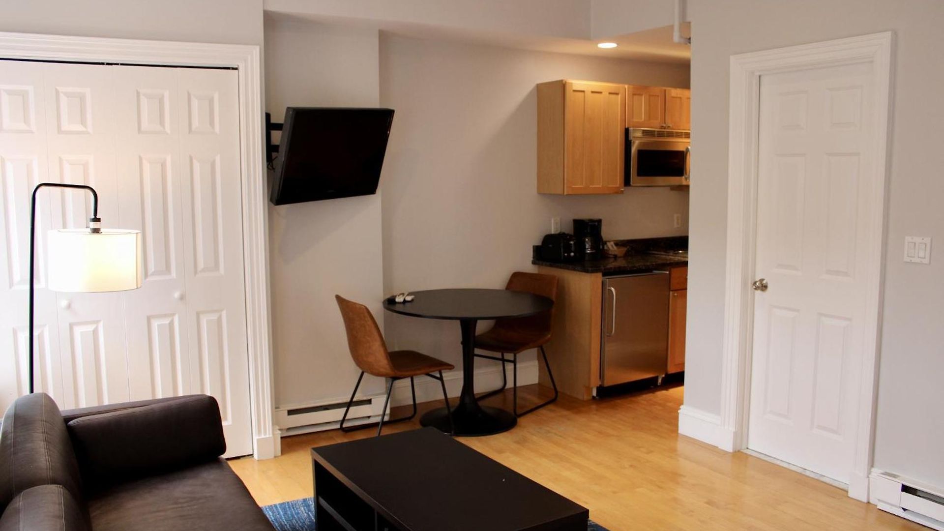 Stylish Downtown In The Southend, C.ave# 2 Boston