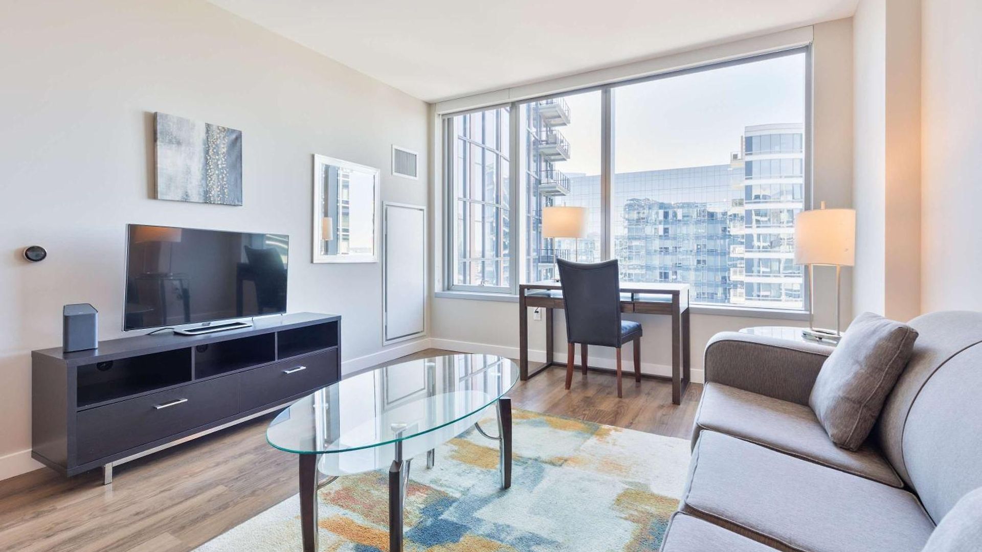 Apartment Luxury In Seaport *