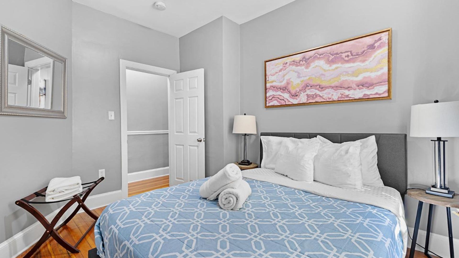Spacious Near Ashmont Apartment Boston