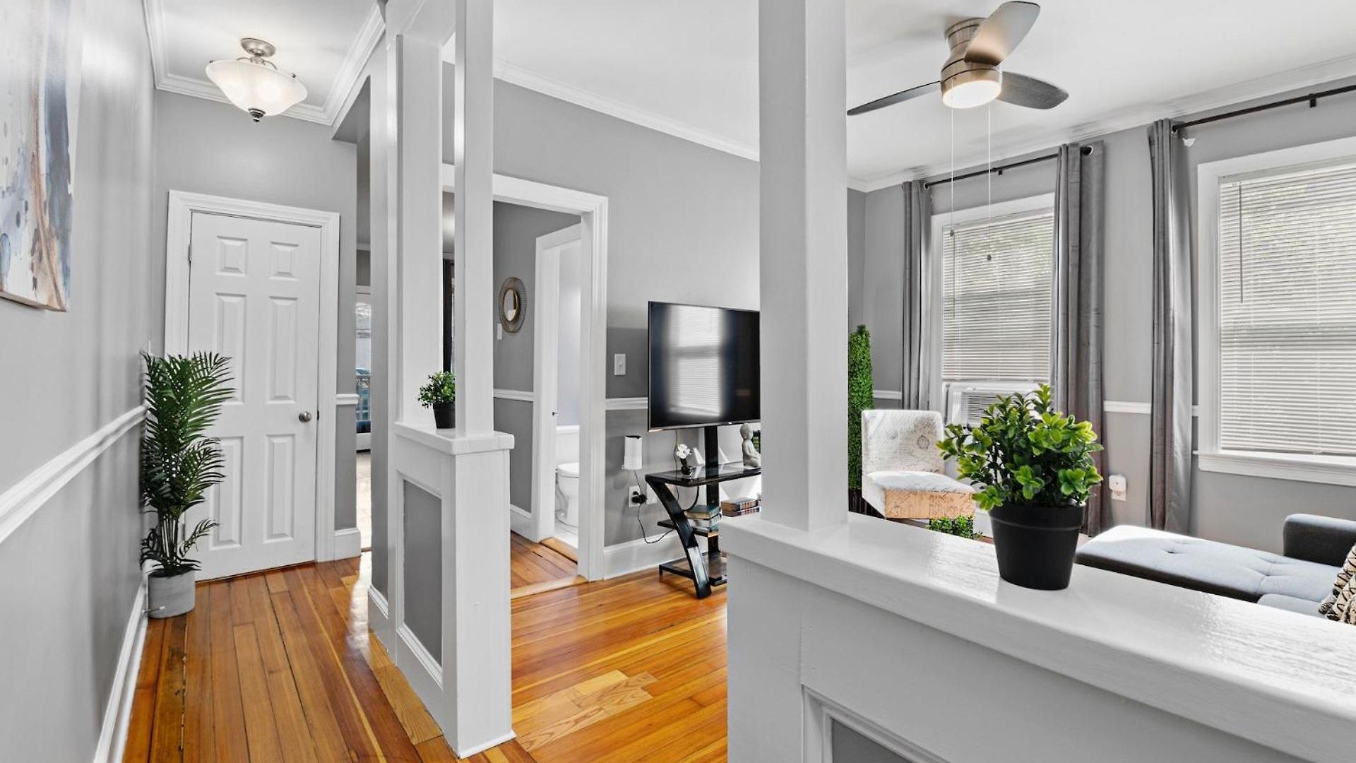 Apartment Spacious Near Ashmont