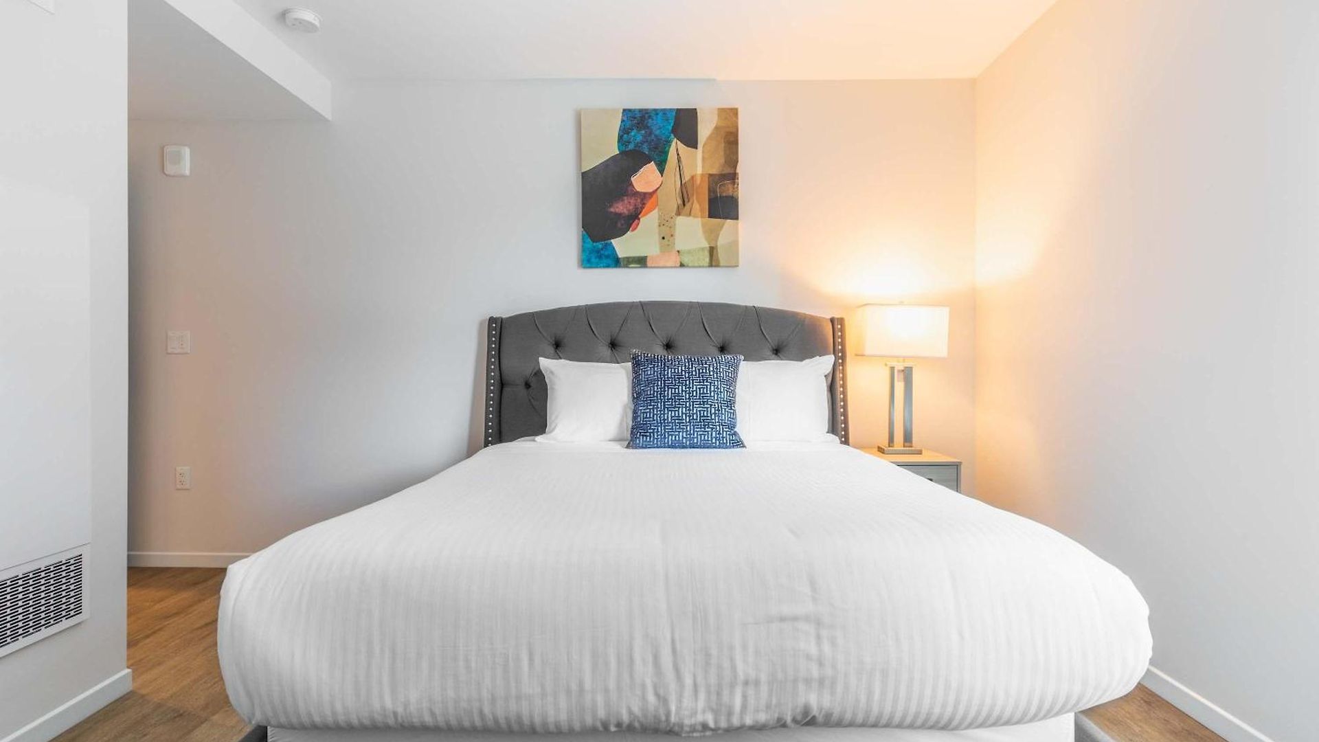 Apartment Full Private Downtown Seaport Boston