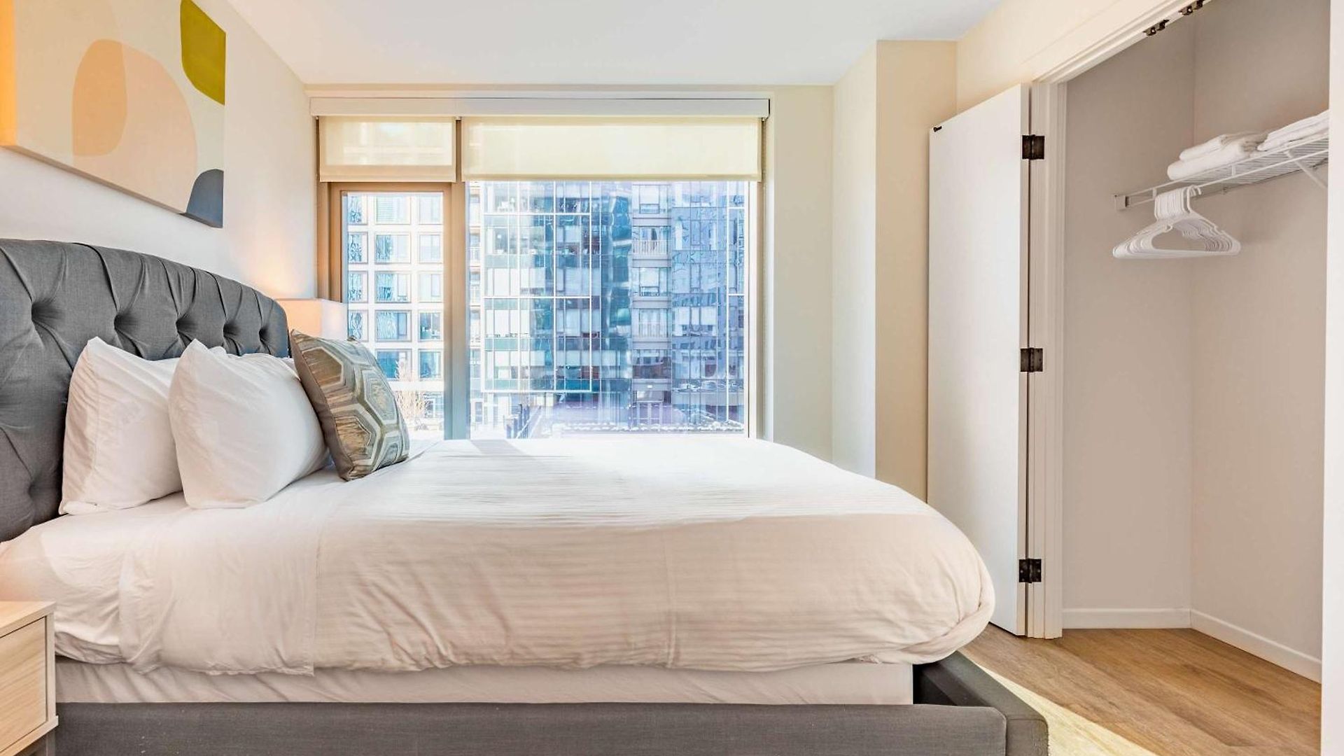 Apartment Full Private Downtown Seaport Boston