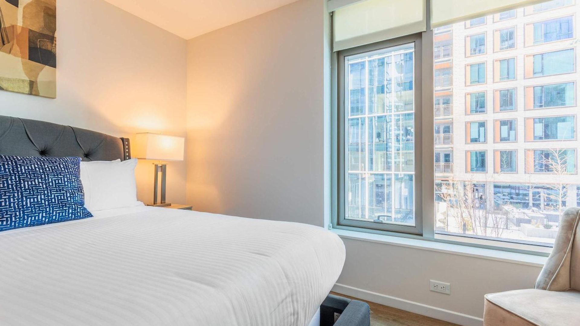 Apartment Full Private Downtown Seaport *