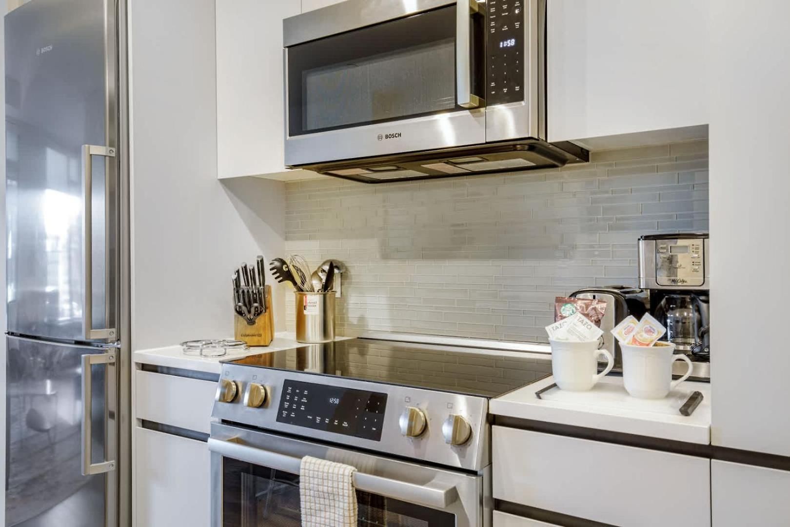 Apartment Spacious Full Kitchen In Seaport