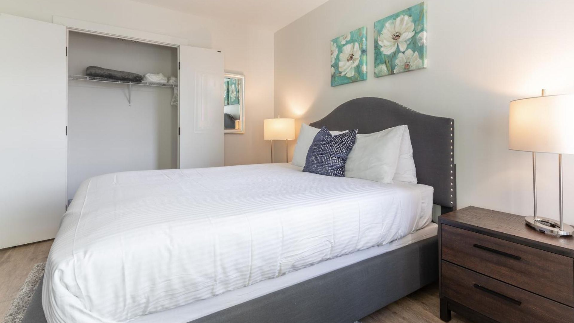Apartment Lux Downtown With Pool *