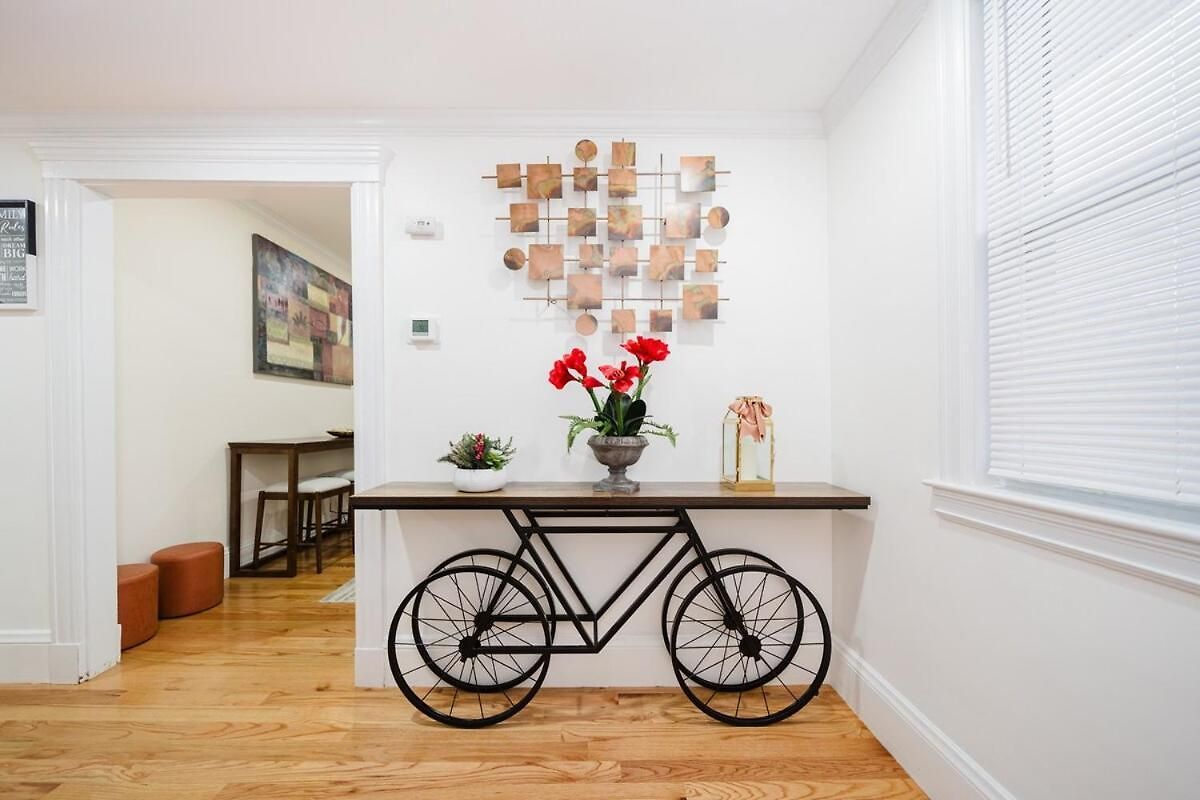 76-2 New 5br Townhouse Near Ashmont Station Apartment Boston