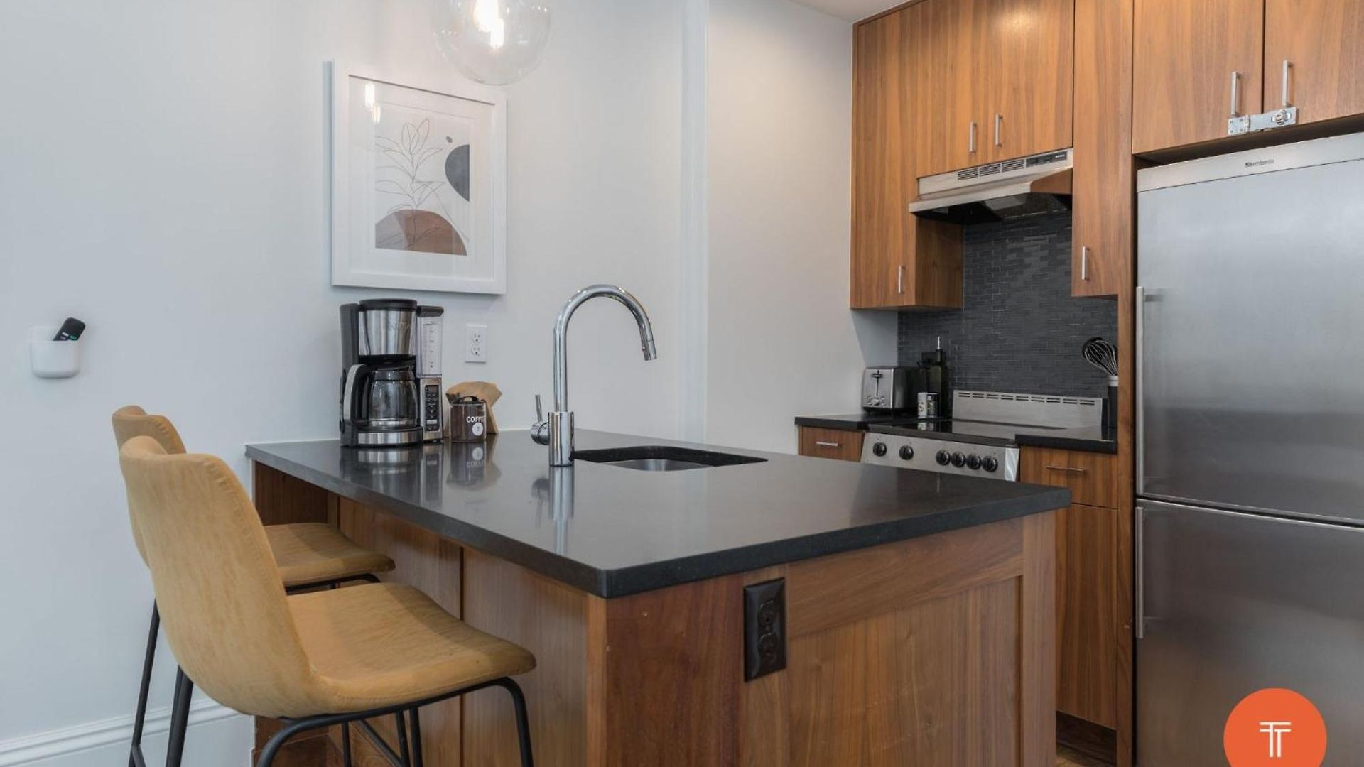 Aparthotel 304 Newbury Street By Thatch 4*