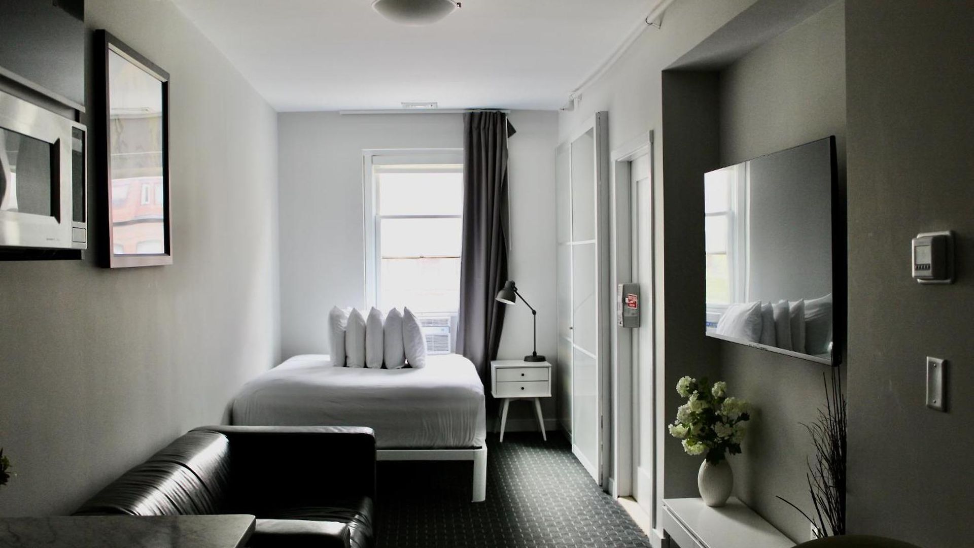 Apartment Comfortable In Back Bay, Newbury St. #7 *