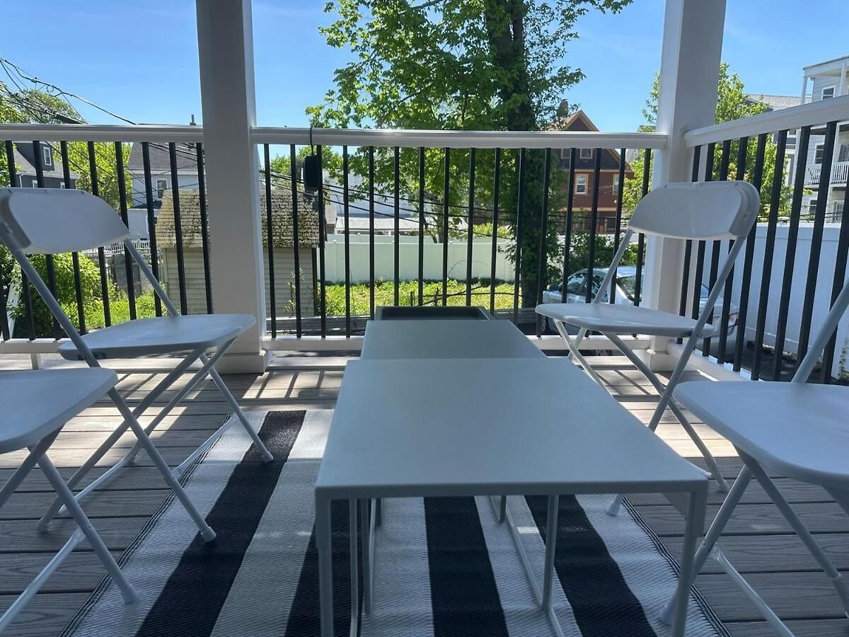 85a Charming Base, 3br, 2ba Ideal For Families Apartment Boston